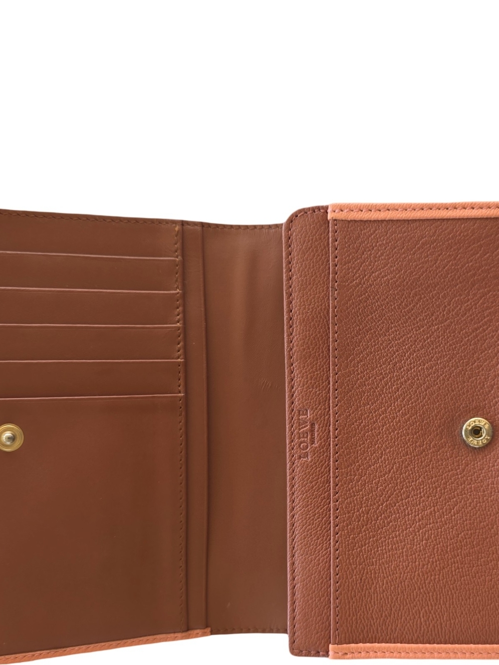 Loewe Two-Tonel Leather BifoldWallet - Picture 11 of 11